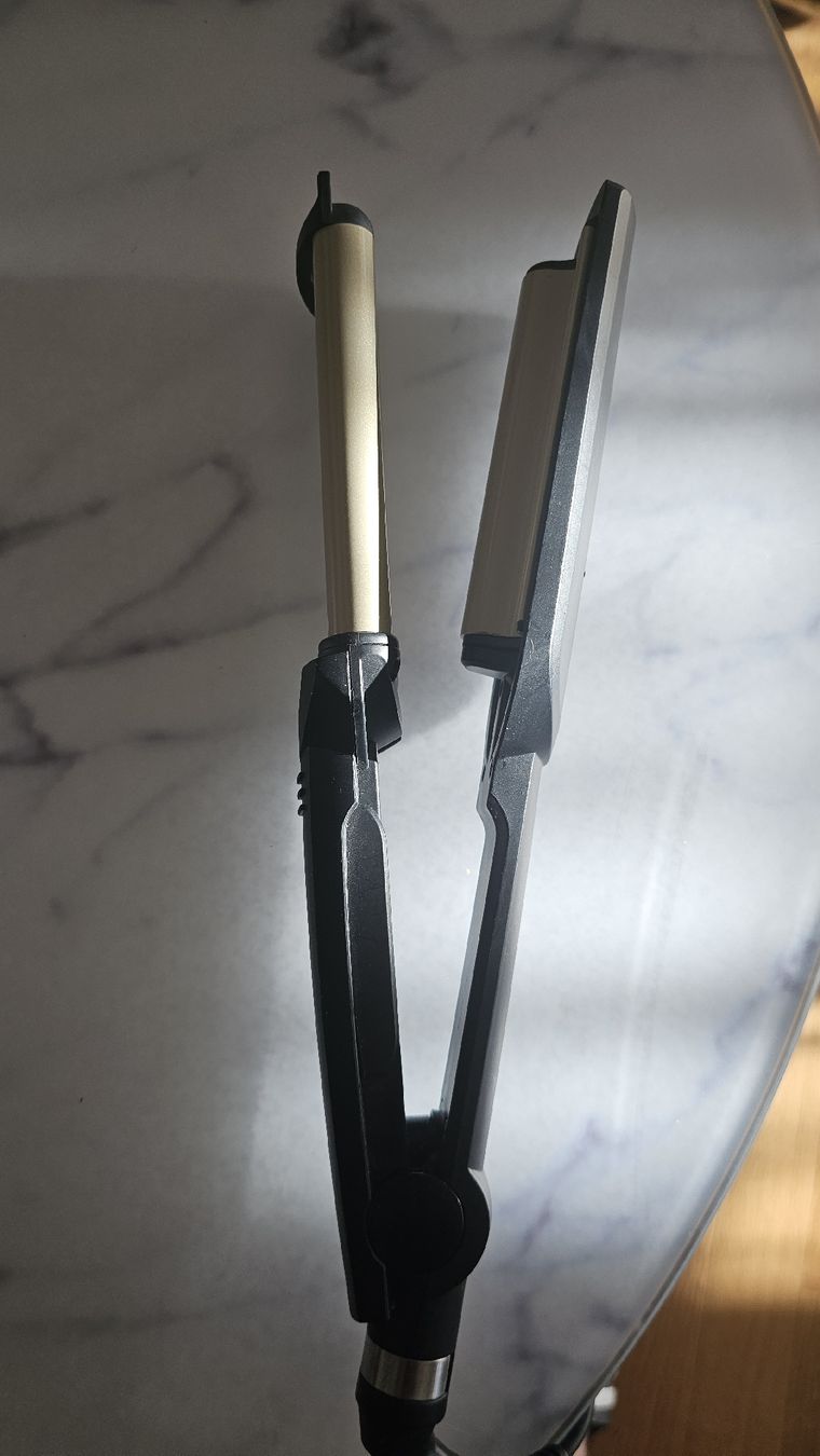BaByliss Piastre & Arricciacapelli: Babyliss Lockenstab – Nuovo (secondo la descrizione) da Urtenen-Schönbühl venduto da DoubleBass 3