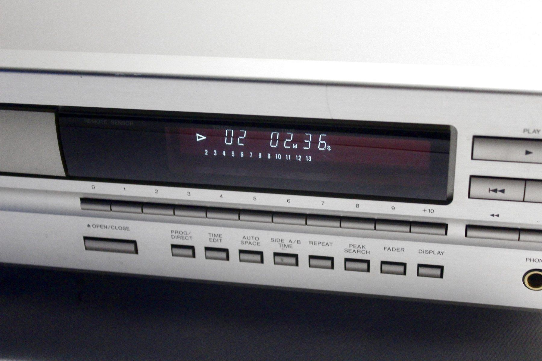 Denon Lettore multimediale & Streamer: Klassischer CD-Spieler DENON DCD-890 inklusive FB RC-151 – Usato da Bern venduto da kultiges 2