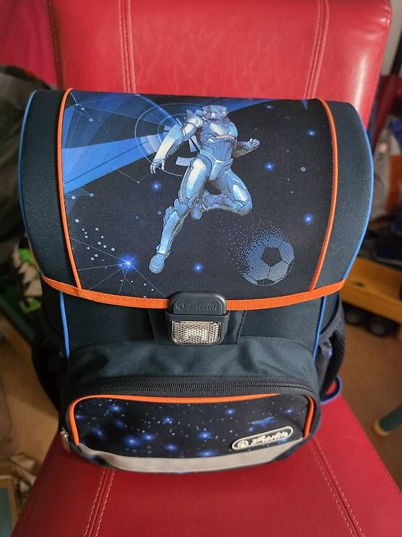 Sacs & sacs à dos: Rucksack/schulsack – D'occasion à Menziken par Nazli27