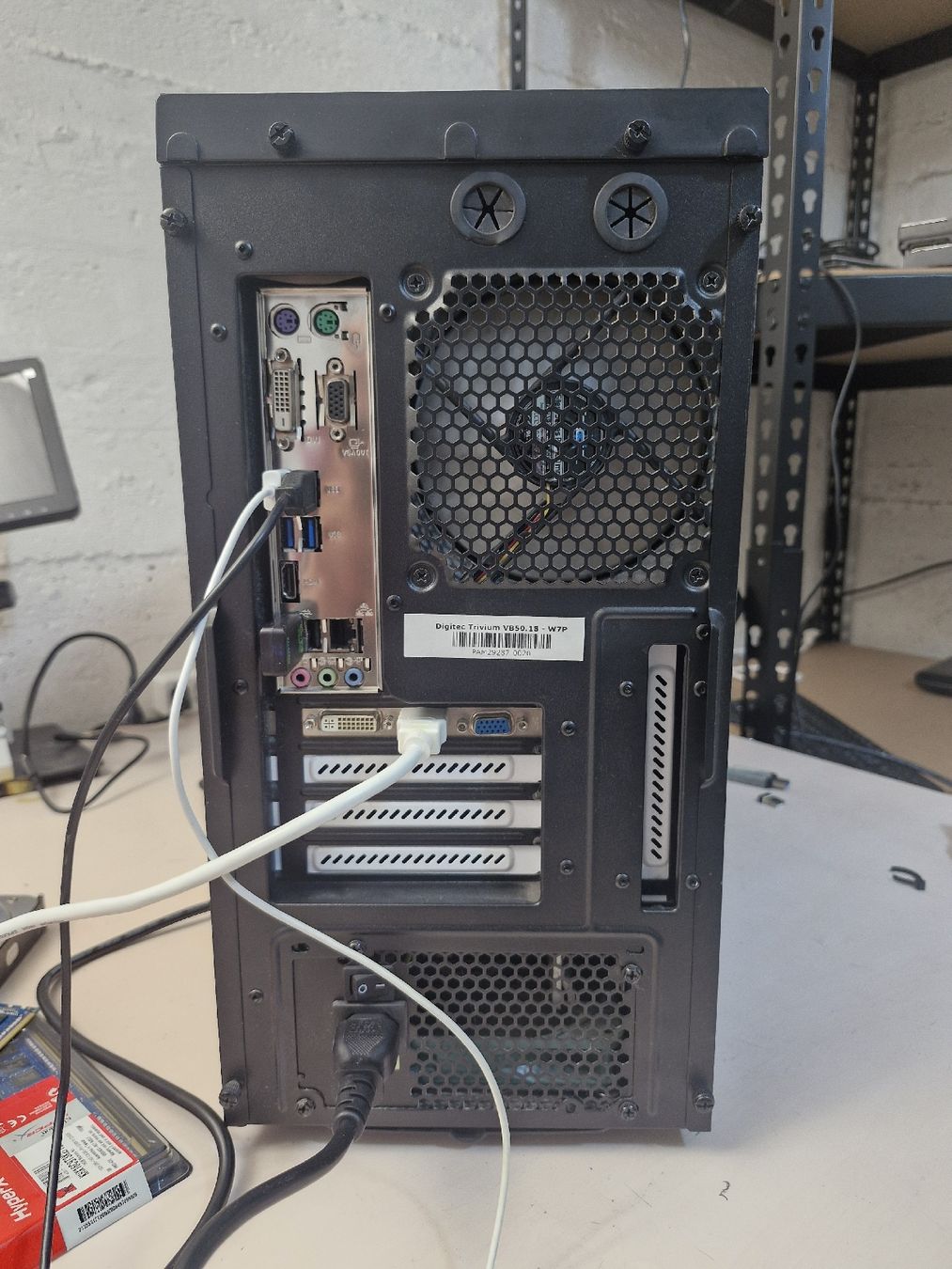 Asus PCs: Komplett PC Set i5 16GB SSD RAID NVIDIA Wifi Office – Gebraucht aus Adliswil von SaveElektro 3