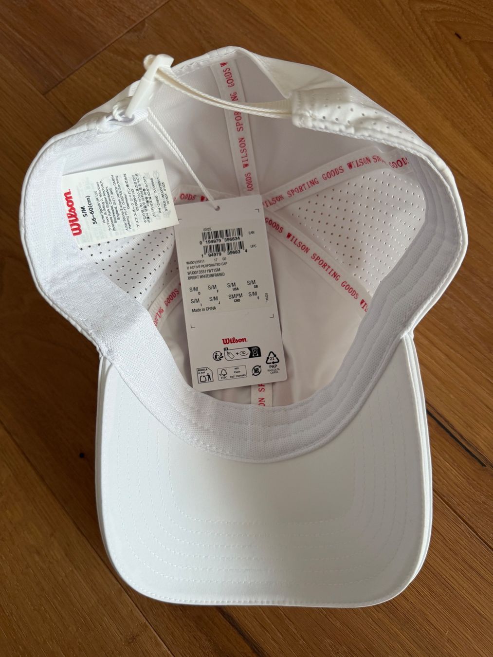 Copricapi, berretti & cappellini: Wilson U Active Perforated Tennis-Cap – Nuovo e nell'imballaggio originale da Liestal venduto da bikerin96 3