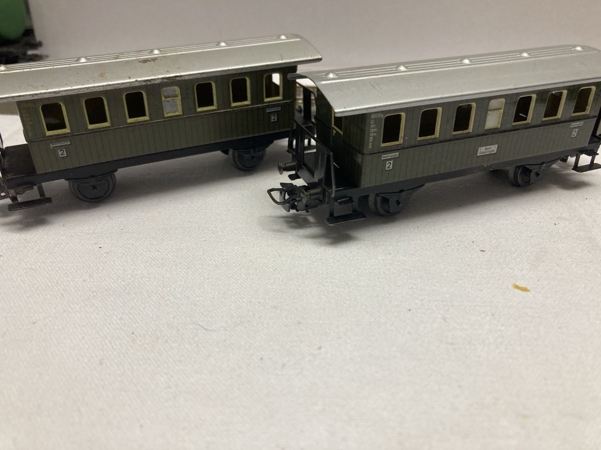 Märklin Modelleisenbahnen: Märklin Personenwagen – Gebraucht aus Port von Ipuel