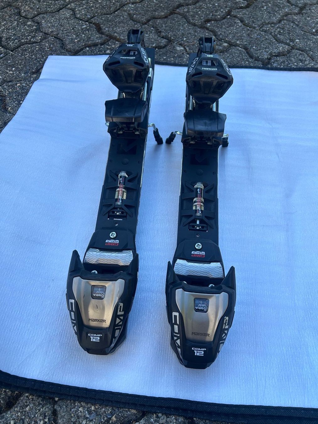 Marker Attacchi: Skibindung Marker Comp 12 + Piston Plate 10mm – Usato da MALIX venduto da Sumoto 2