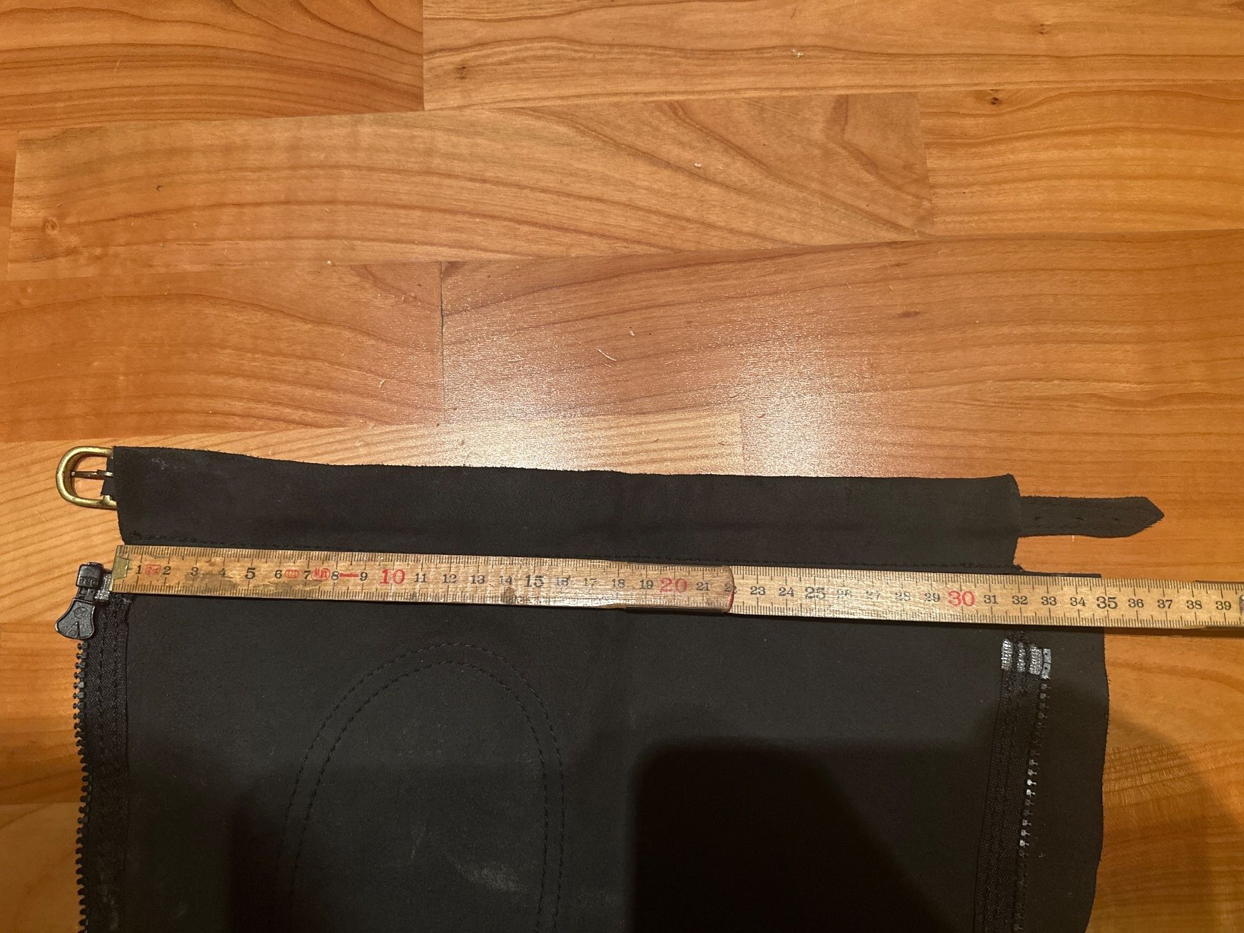 Gamaschen & Bandagen: Reitchaps aus Leder – Gebraucht aus Naefels von Renault01 3