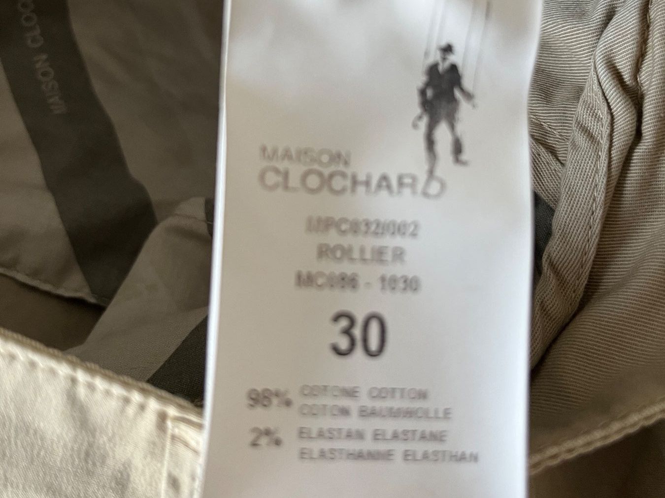Hosen: Bermuda, Grösse 30, beige – Gebraucht aus Kloten von SANTALA23 5