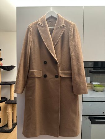 Maxmara studio Mantel
