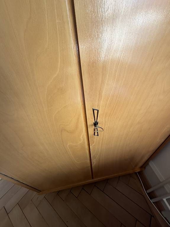Schränke: Vintage Kleiderschrank  – Gebraucht aus St.Gallen von Didi1969 1