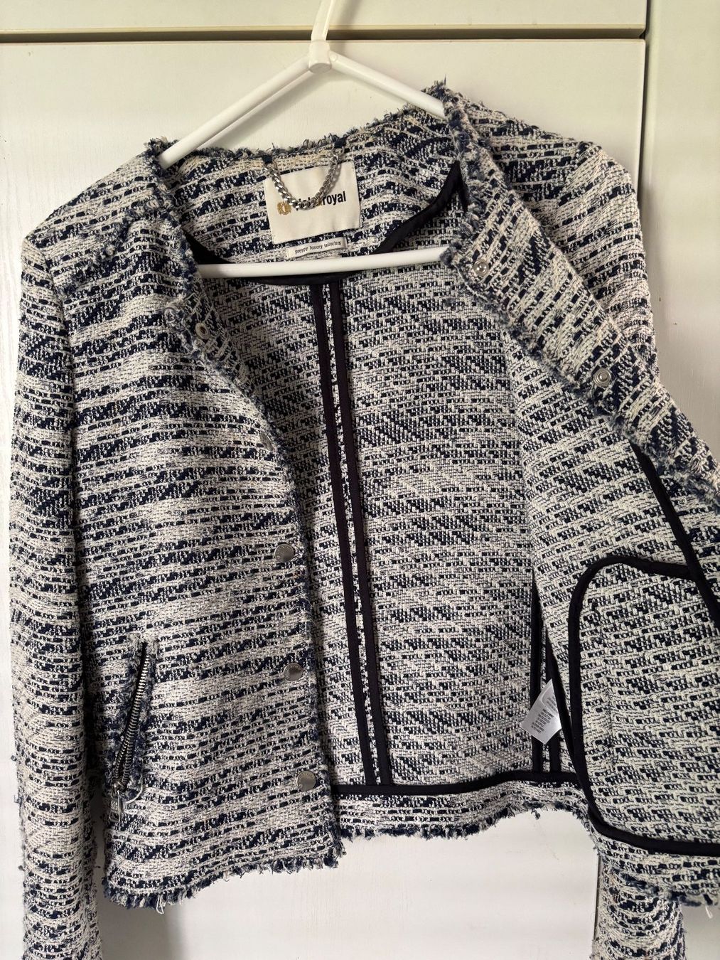 Rich & Royal Giacche: Strickjacke Damen von Rich&Royal – Usato da Gümligen venduto da ZepIV 2