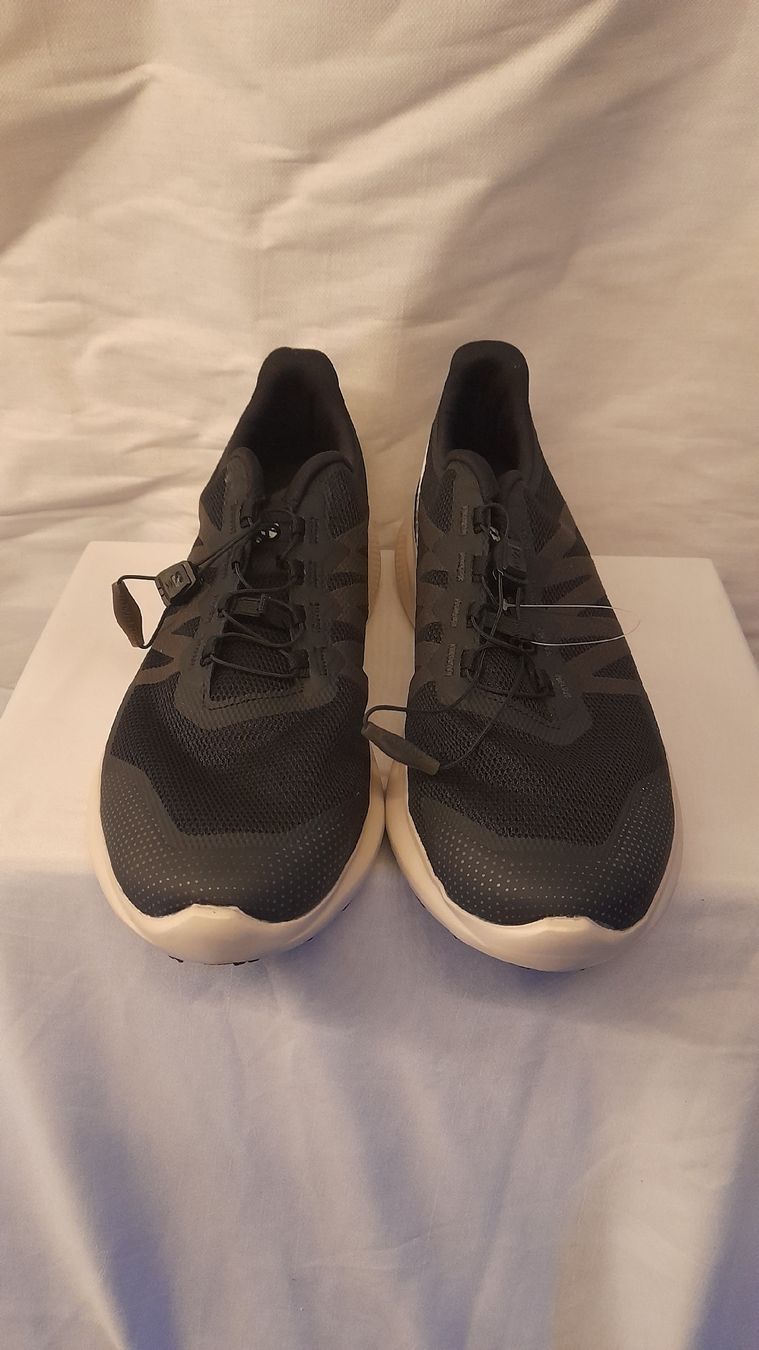 Salomon Scarpe da uomo: Salomon Hypulse - Chaussures Running - Noir - Taille 45 1/3 – Nuovo e nell'imballaggio originale da st.gallen venduto da The_Rag_Picker.
