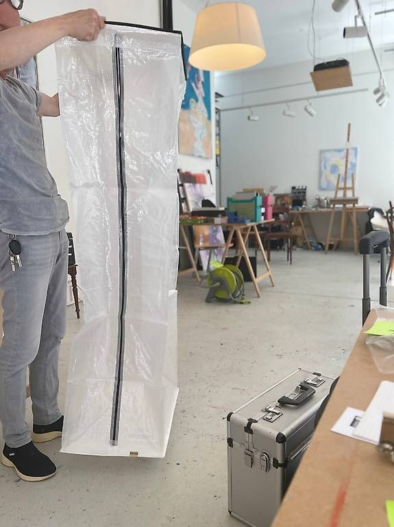 Garderobe: Kleiderschutz-Hülle – Gebraucht aus Zürich von waldmaedchen