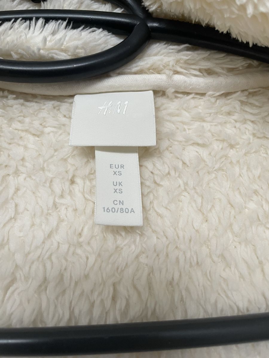 H&M Maglioni & Felpe: H&M Fleece Pullover – Usato da Basel venduto da Robyn20 3