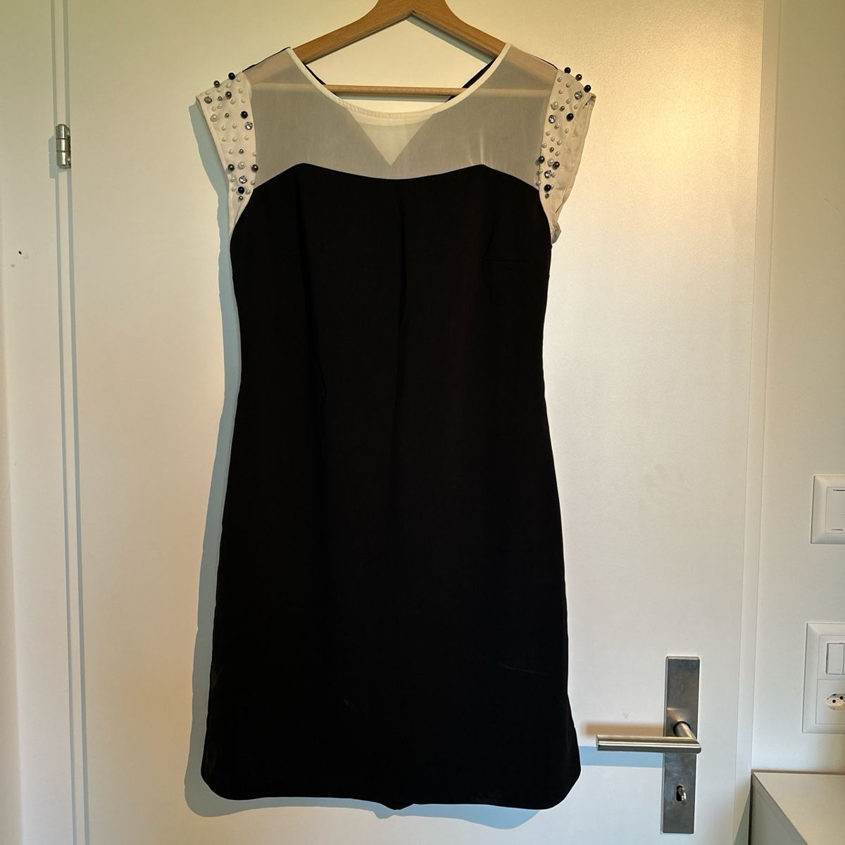Vestiti: Dress from Koton. – Usato da Allenwinden venduto da MAP-87