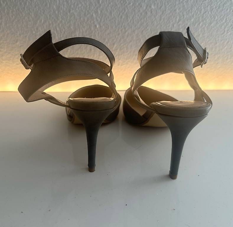 Dorothy Perkins Damenschuhe: NEU! Sehr schöne Pumps. Gr. 39 – Neu (gemäss Beschreibung) aus Flawil von mar_9chb 2