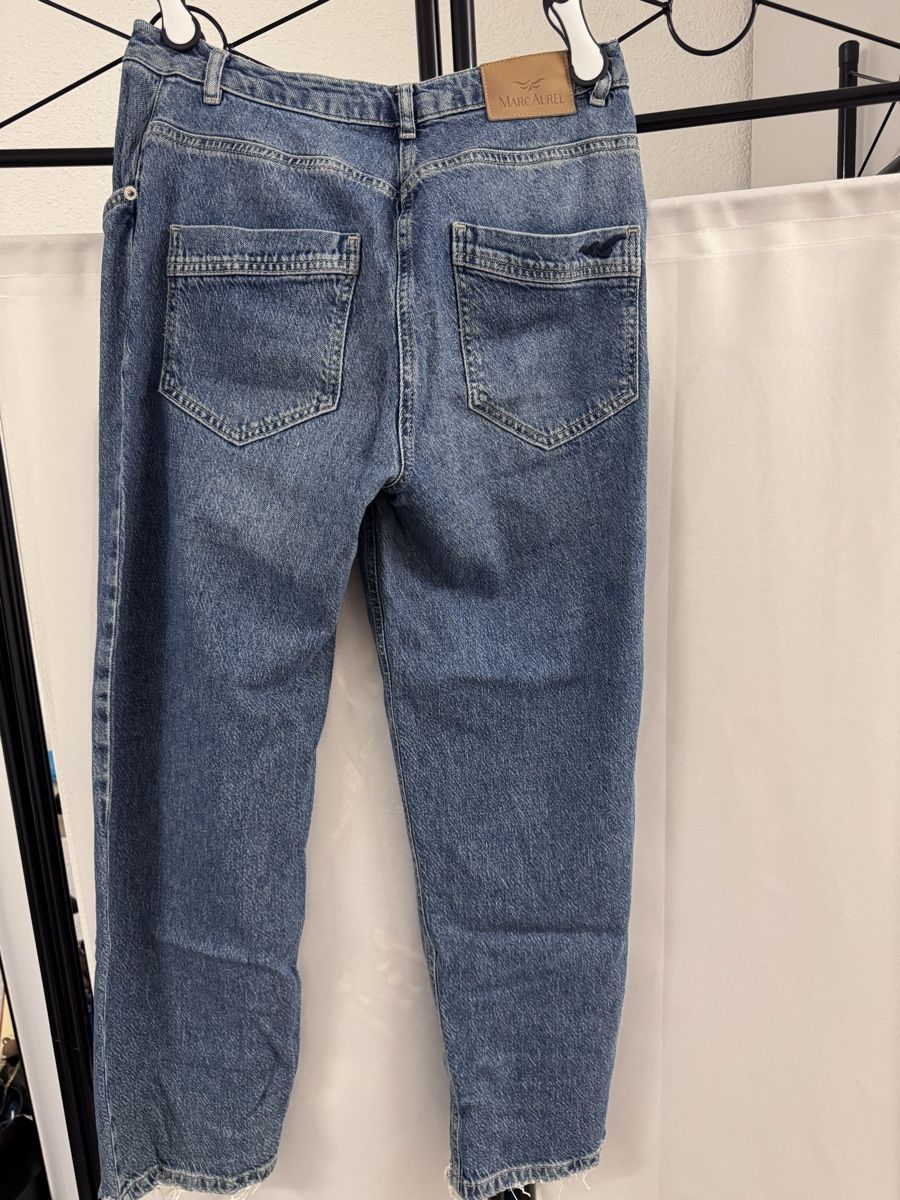 Jeans: MARC AUREL Jeans Grösse 36 guter  – Usato da Eichberg venduto da OanaB 3