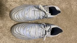 Puma Fussball Nockenschuhe Grösse 38.5