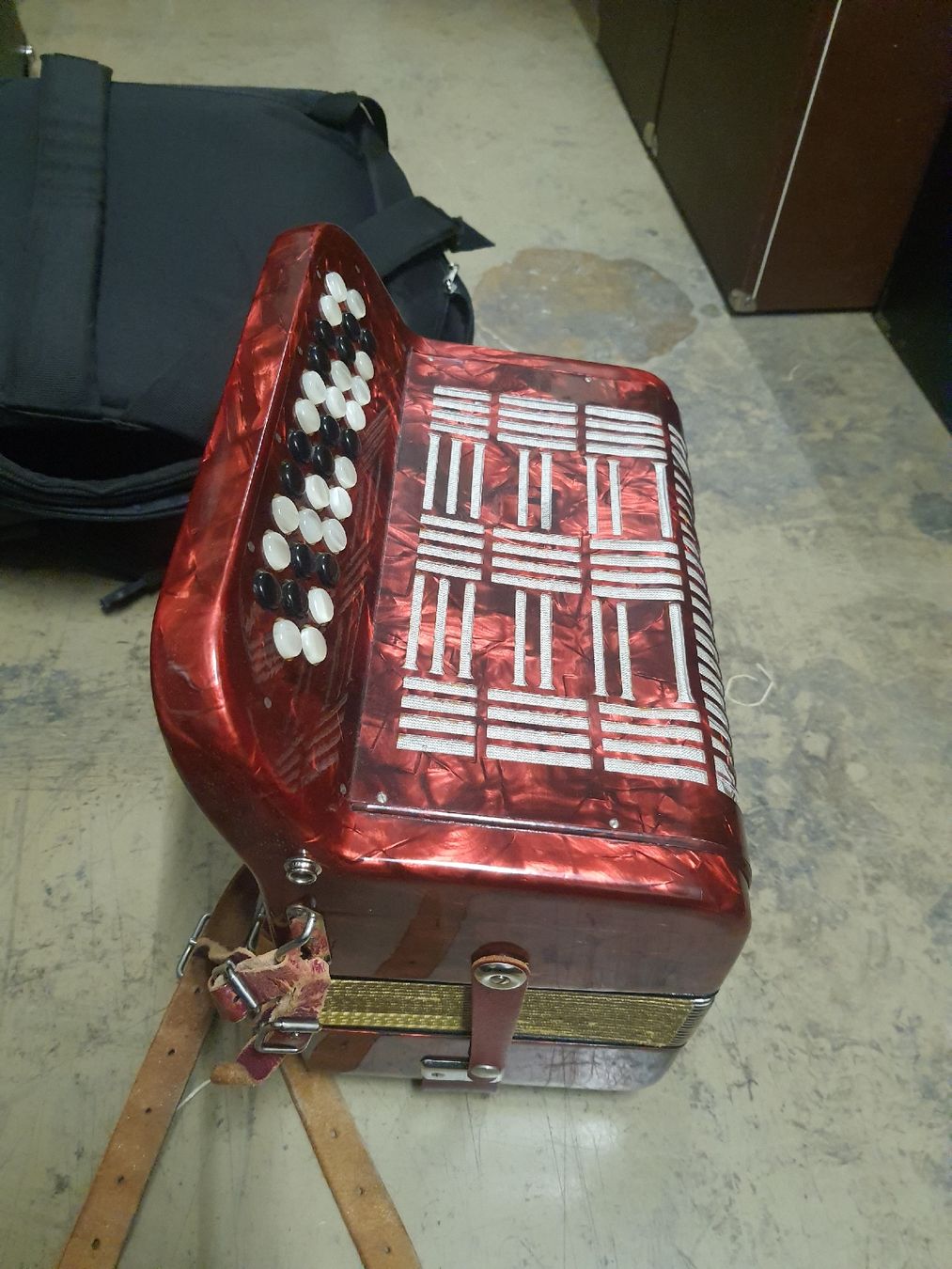 Hohner Strumenti musicali: accordéon chromatique hohner  – Usato da Pont-de-la-Morge venduto da Mirabelle0 6