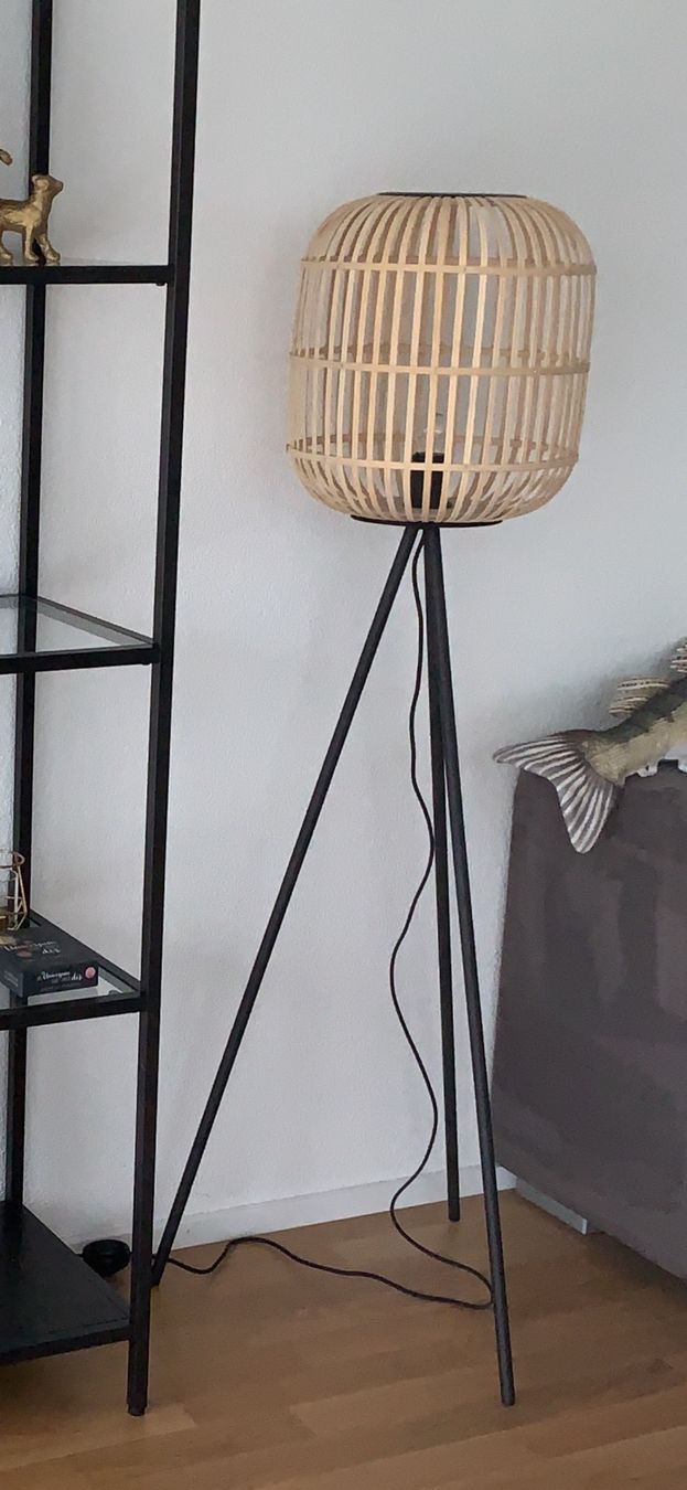Lampen: Stehlampe Bordesley Schwarz Stahl/Holz 139 cm – Gebraucht aus Biberist von KatwomanK 1