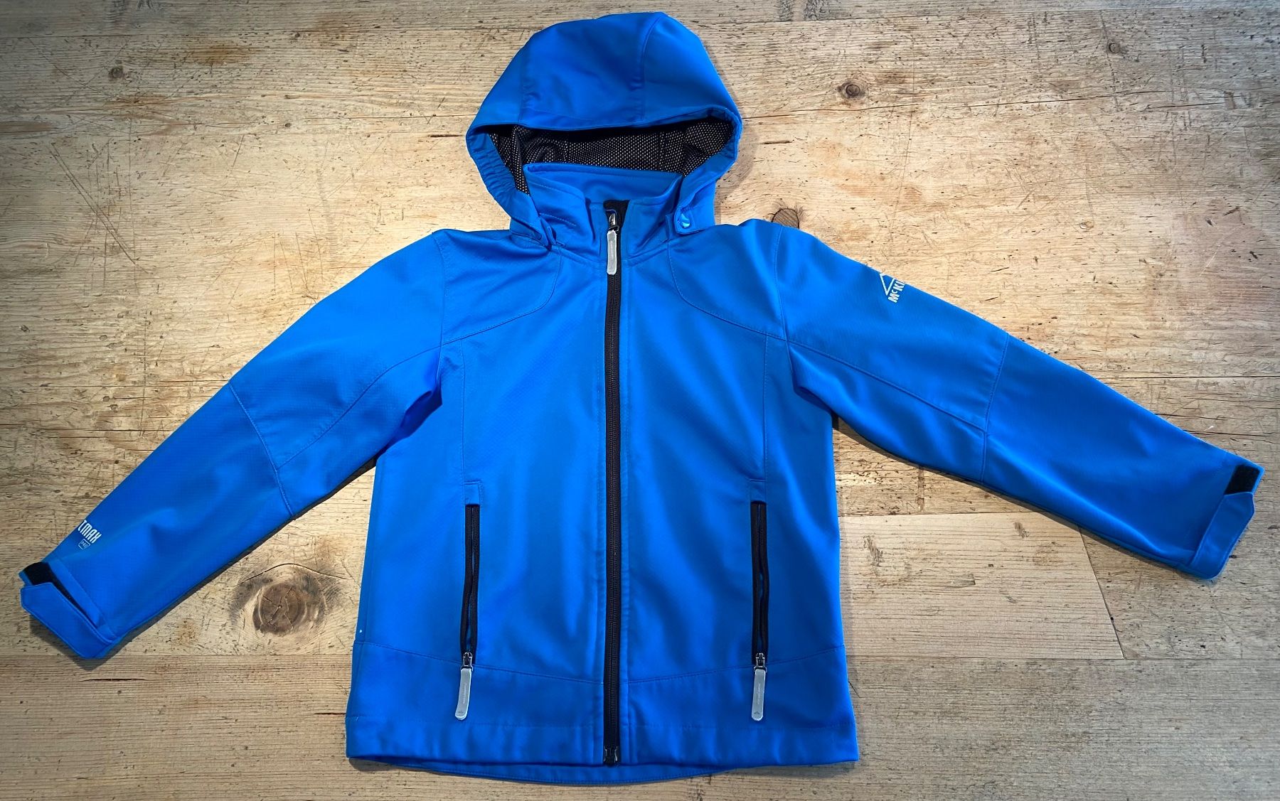 Giacche: McKinley Kinder Softshell-Jacke mit Innenfutter, Gr. 128 – Usato da Zürich venduto da a75