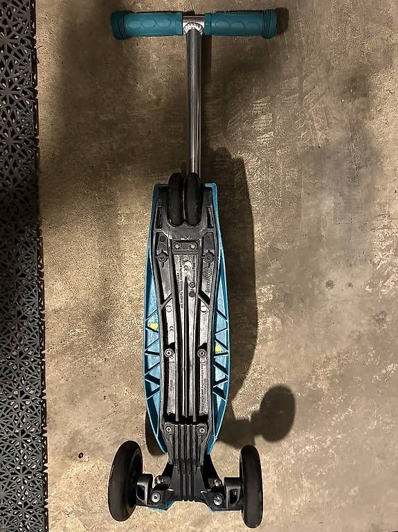 Kickboard: Micro Maxi Trottinett, Kinderroller, 3-Rad – Gebraucht aus Widnau von hbr_mhx2 3