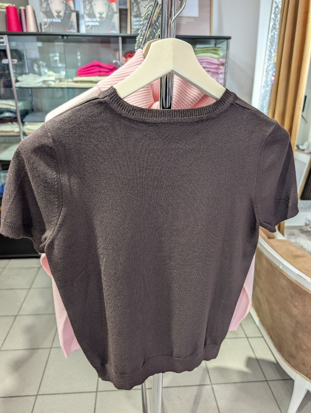 Pullover & Sweatshirts: Strickshirt Kurzarm  Braun  Grösse L  – Neu und originalverpackt aus Bern von DimiBern 3
