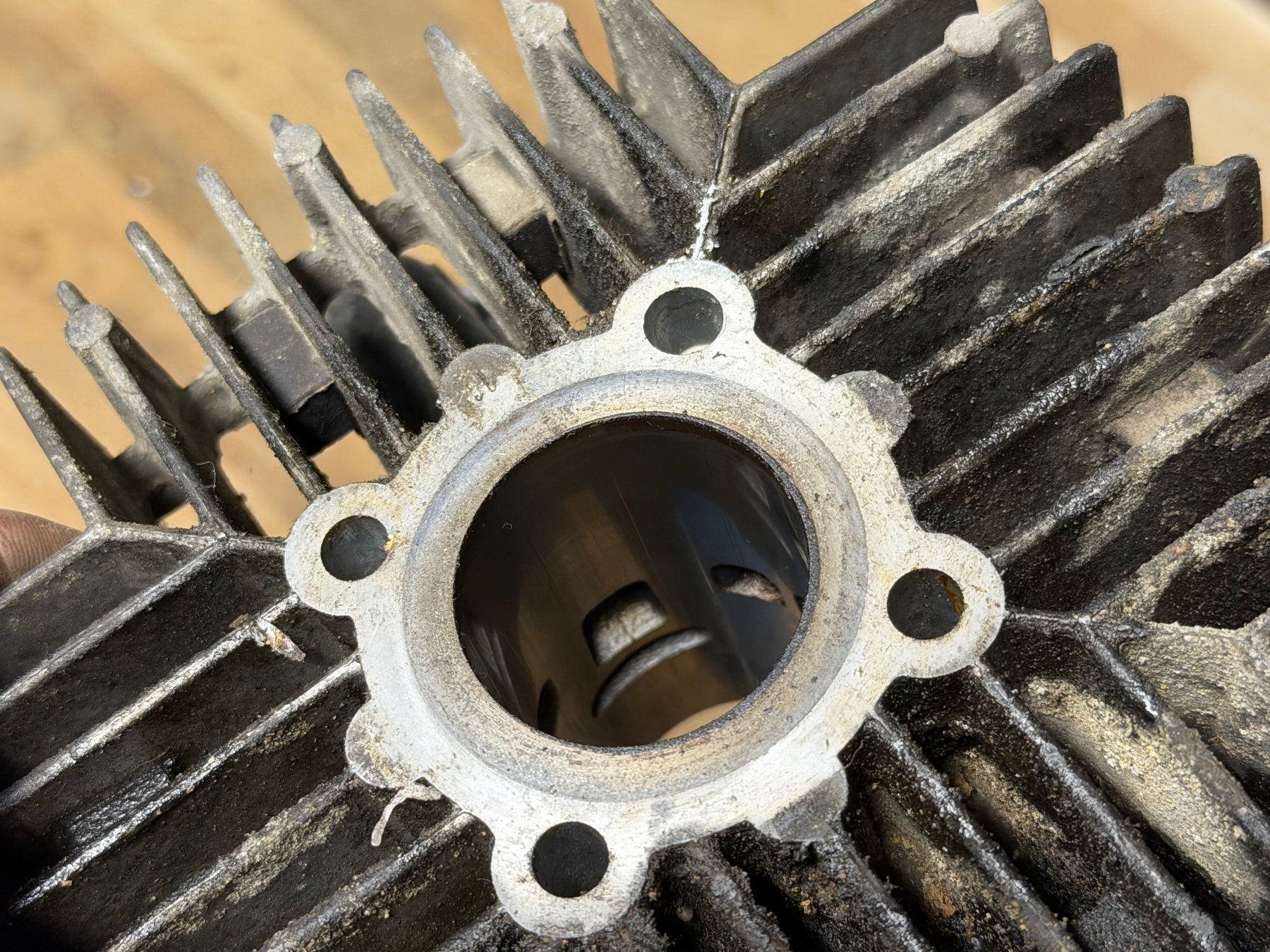 Parti ricambio per ciclomotori: Puch Supermaxi Zylinder original – Usato da Bolken venduto da si.x.las 5