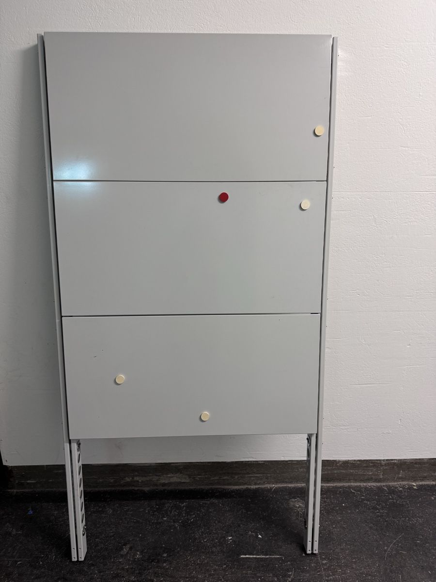 Wandtafeln: USM Display Präsentationswand – Gebraucht aus Bern von samryan