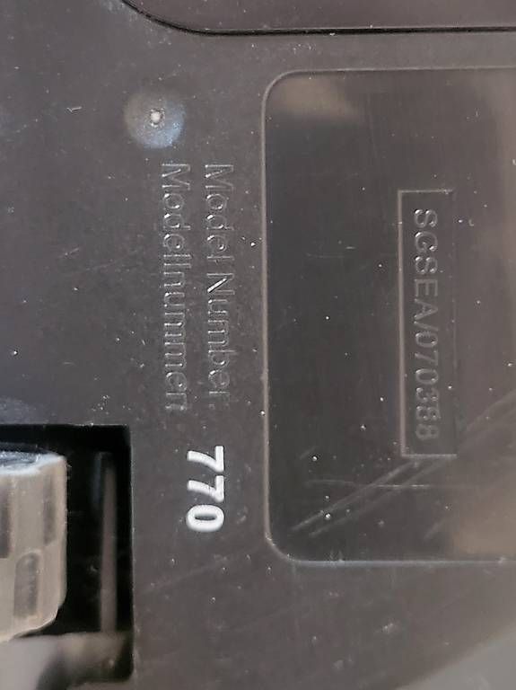 Irobot Staubsauger & Zubehör: Staubsaugrobotter Romba 770 (2Stk) – Gebraucht aus Frauenfeld von J2456S 2