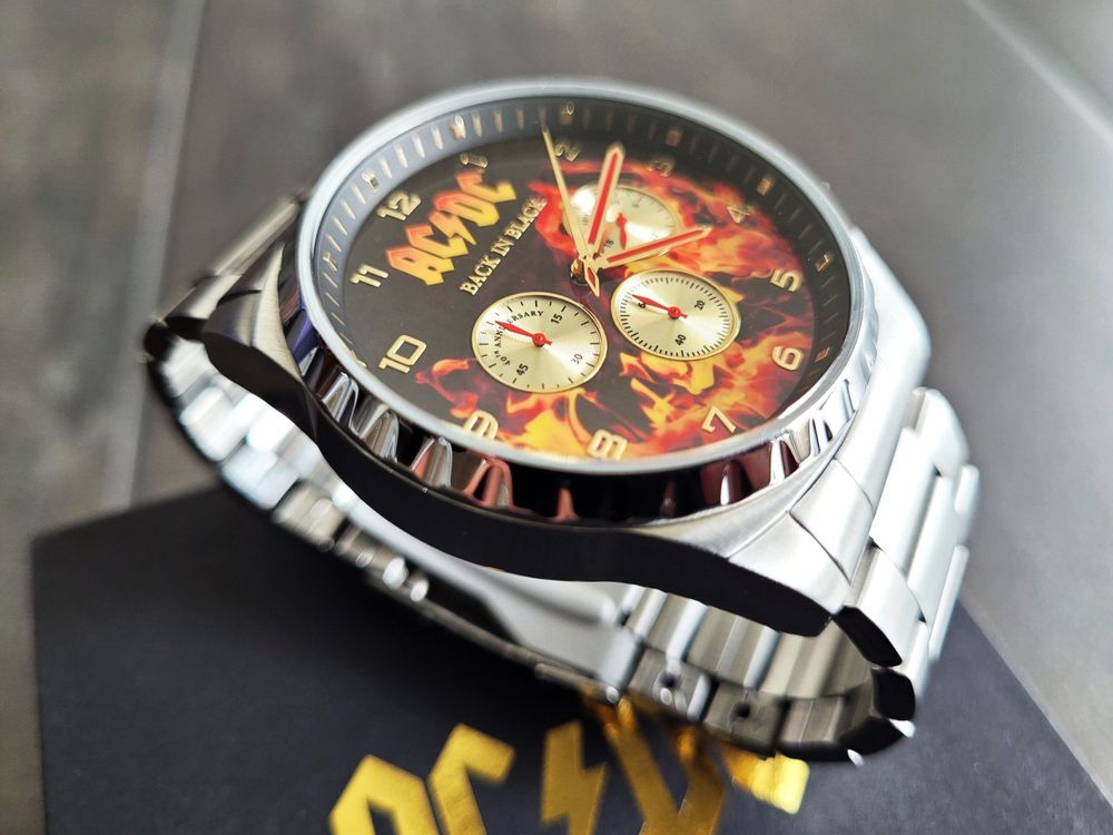 AC/DC Armbanduhr Limited Edition 40th Back in Black 25.07.80 (Gebraucht ...