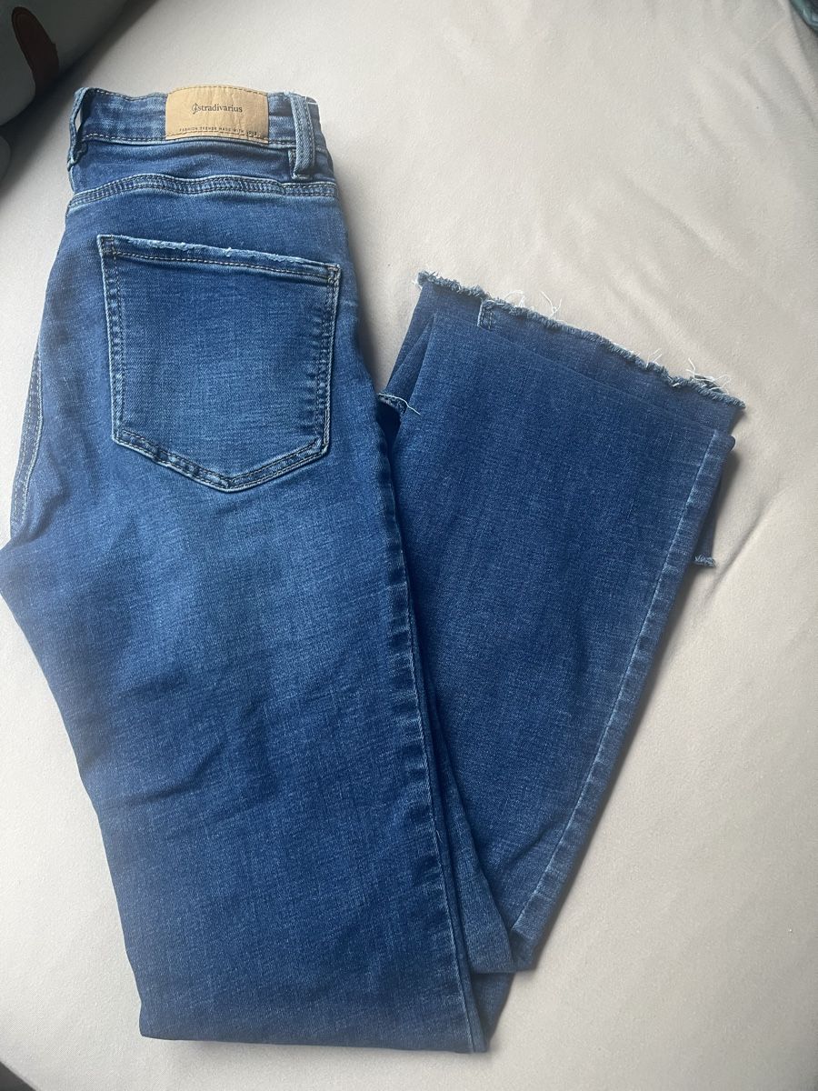 Stradivarius Jeans: Stradivarius Jeans, Gr. 36 elastisch – Usato da Baden venduto da Sandra148 7