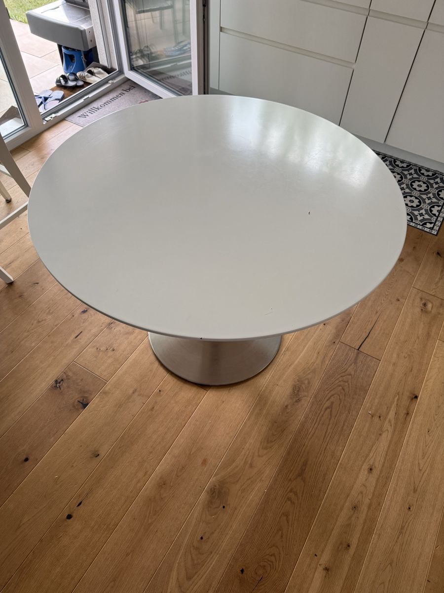 Pfister Tavoli: Küchentisch 110cm weiss – Usato da Sirnach venduto da Kariya17