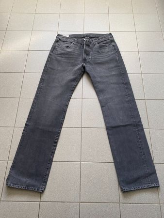 Levis 501 Jeanshose / W33 x L34 / Grau / Guter Zustand!