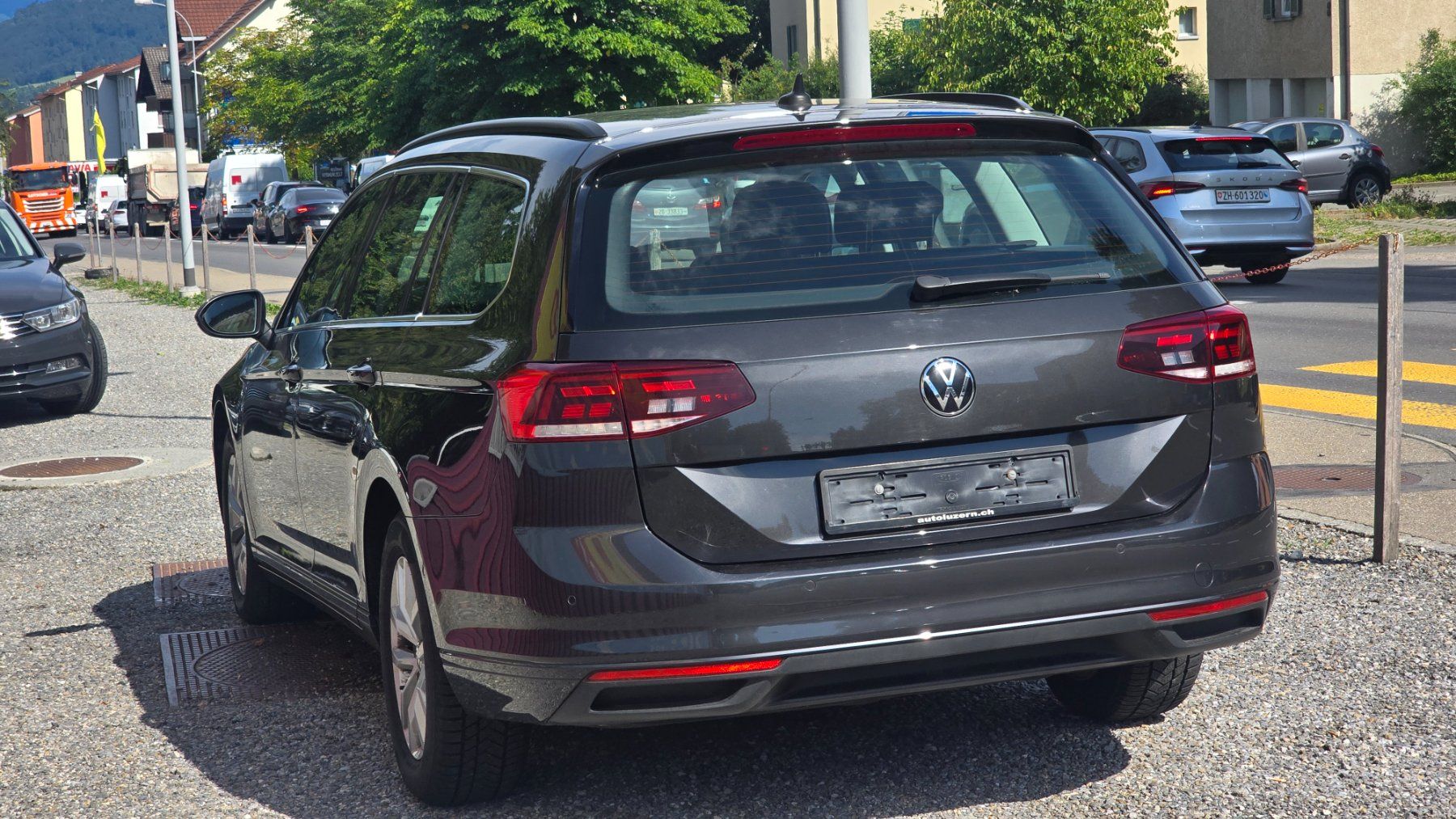 VW Autos: VW PASSAT 2.0 TDI – D'occasion à Emmenbrücke par meu_2j8p 2