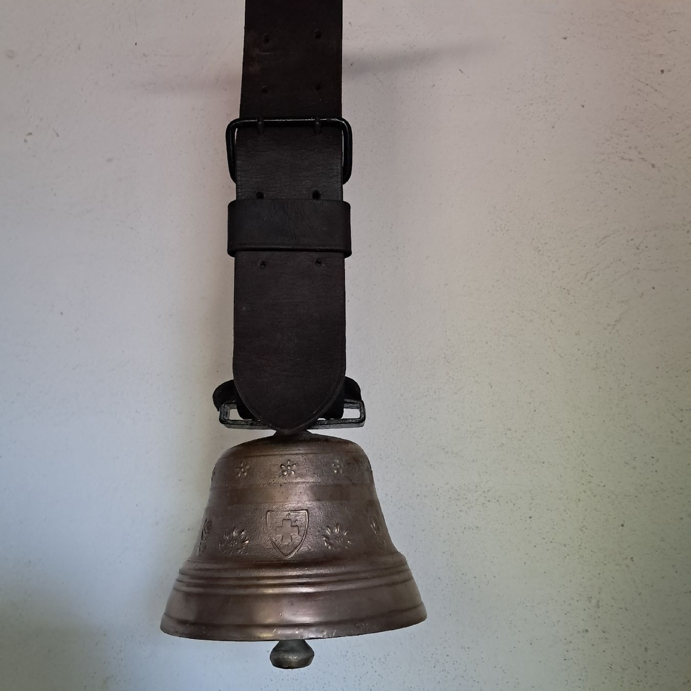 Cloches & sonnailles: ALTE Albert GUSSET GLOCKE  – D'occasion à Murten par SHETHOF 7