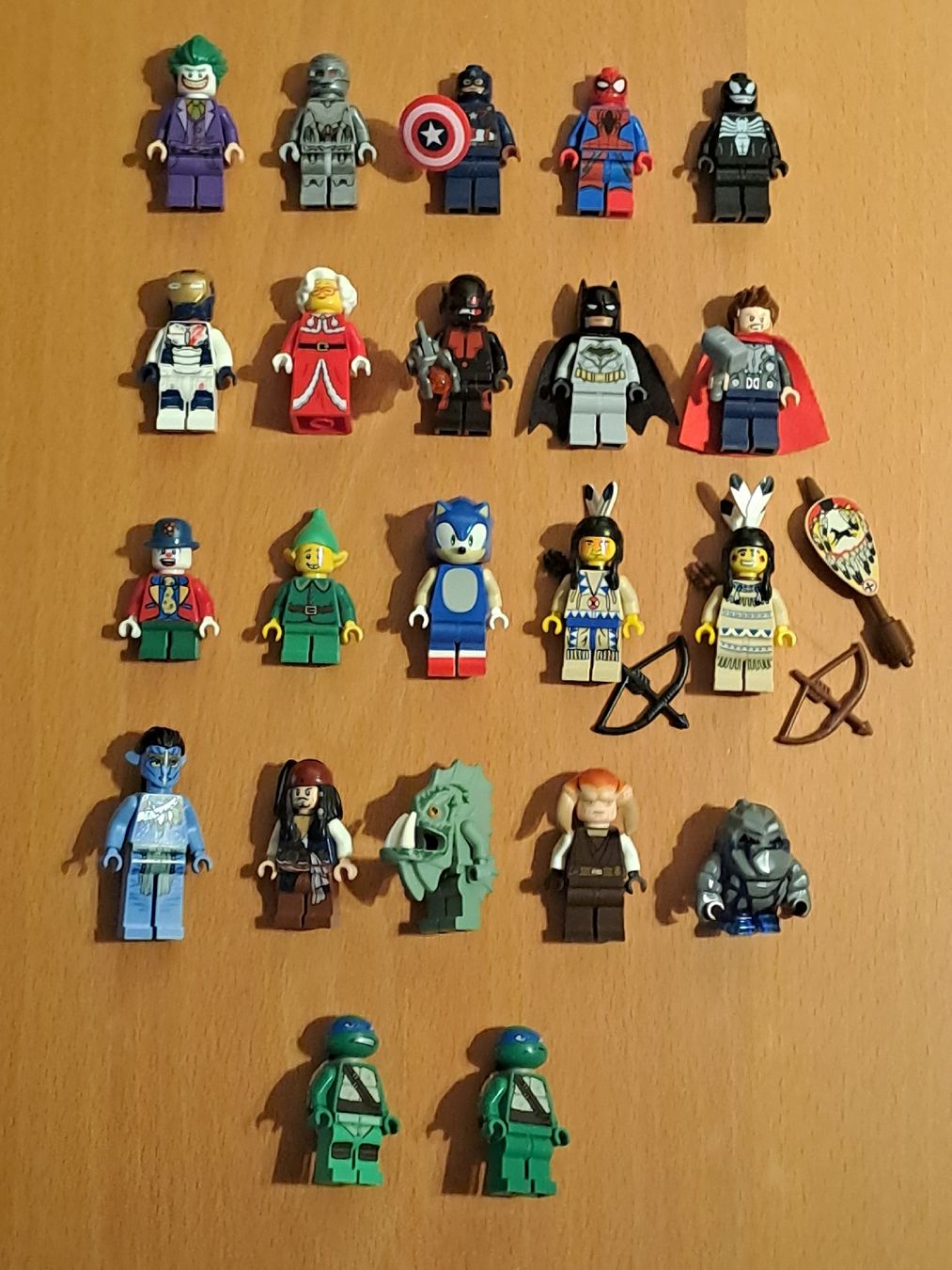 Lego Spielzeuge: Diverse Lego Figuren  Versand möglich – Gebraucht aus Kestenholz von Knox1973