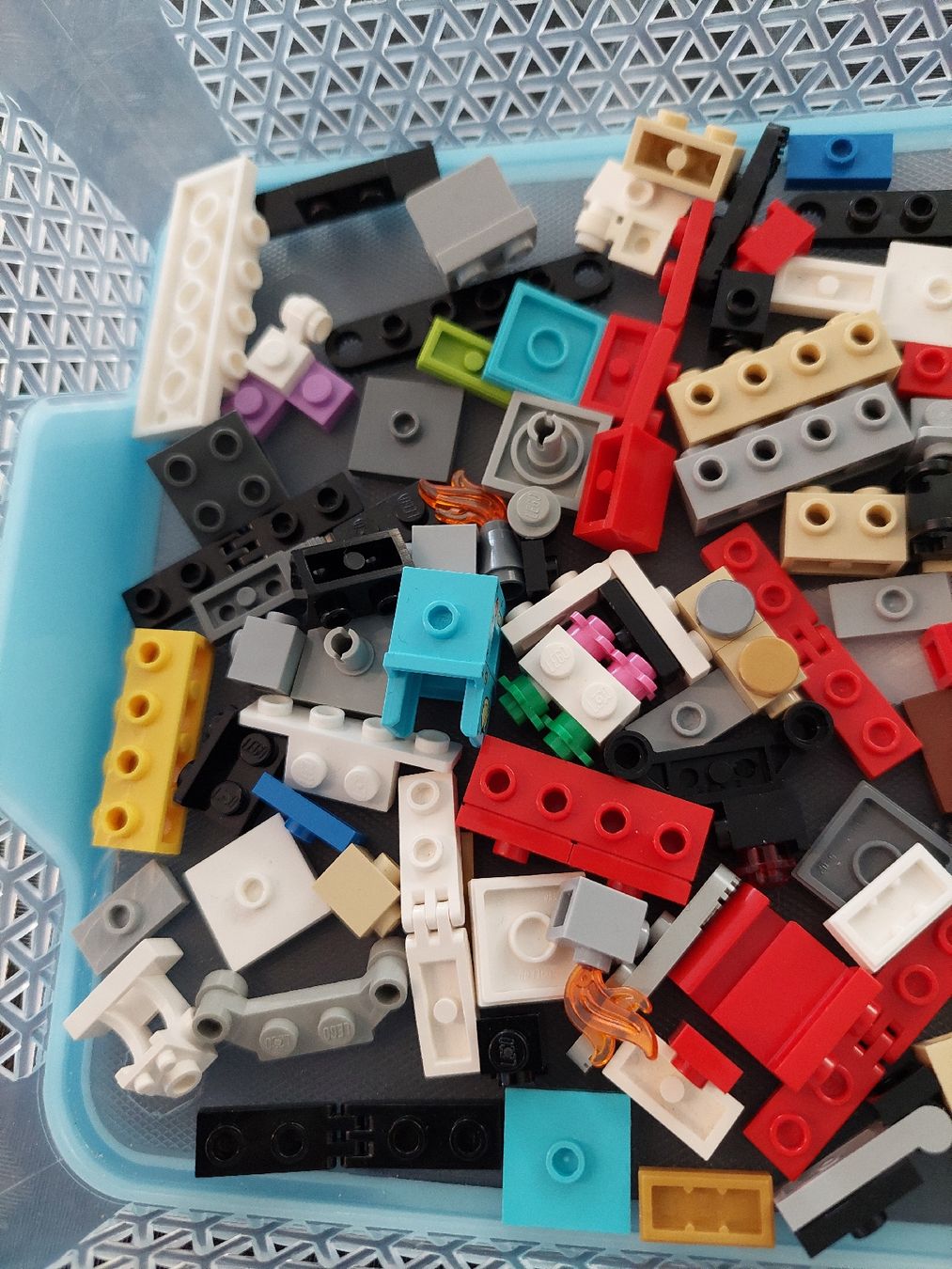 Lego Giocattoli: Lego nützliche Spezialteile – Usato da Zetzwil venduto da sti_x9xf 1