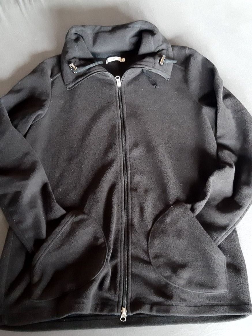 Giacche: Fleecejacke Gr.40/42 – Usato da Ftan venduto da StefanCorina