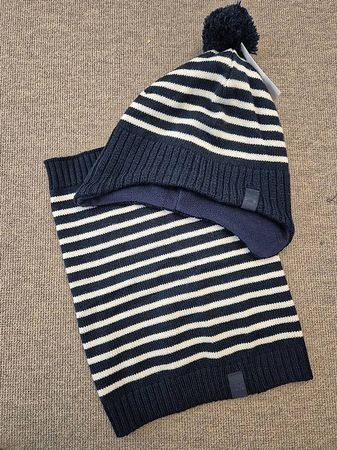 Kappe und Schal neu, H&M, 110/128
