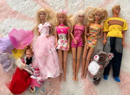 lot Barbies vintage