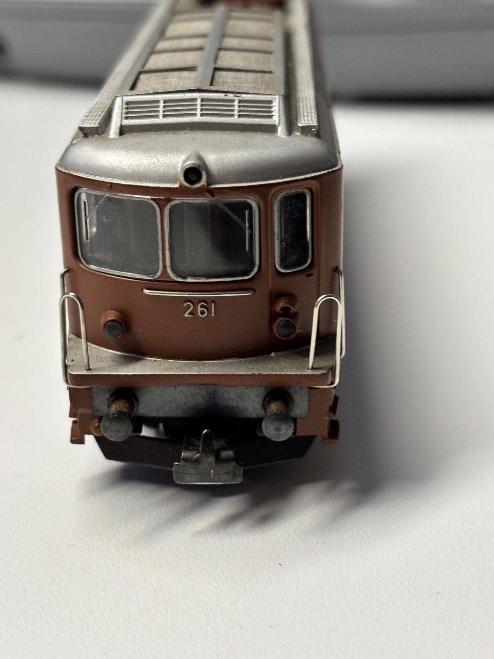 Hag Modellini di ferrovie: HAG Re 4/4 BLS – Usato da Rothenburg venduto da Vanzonk 2