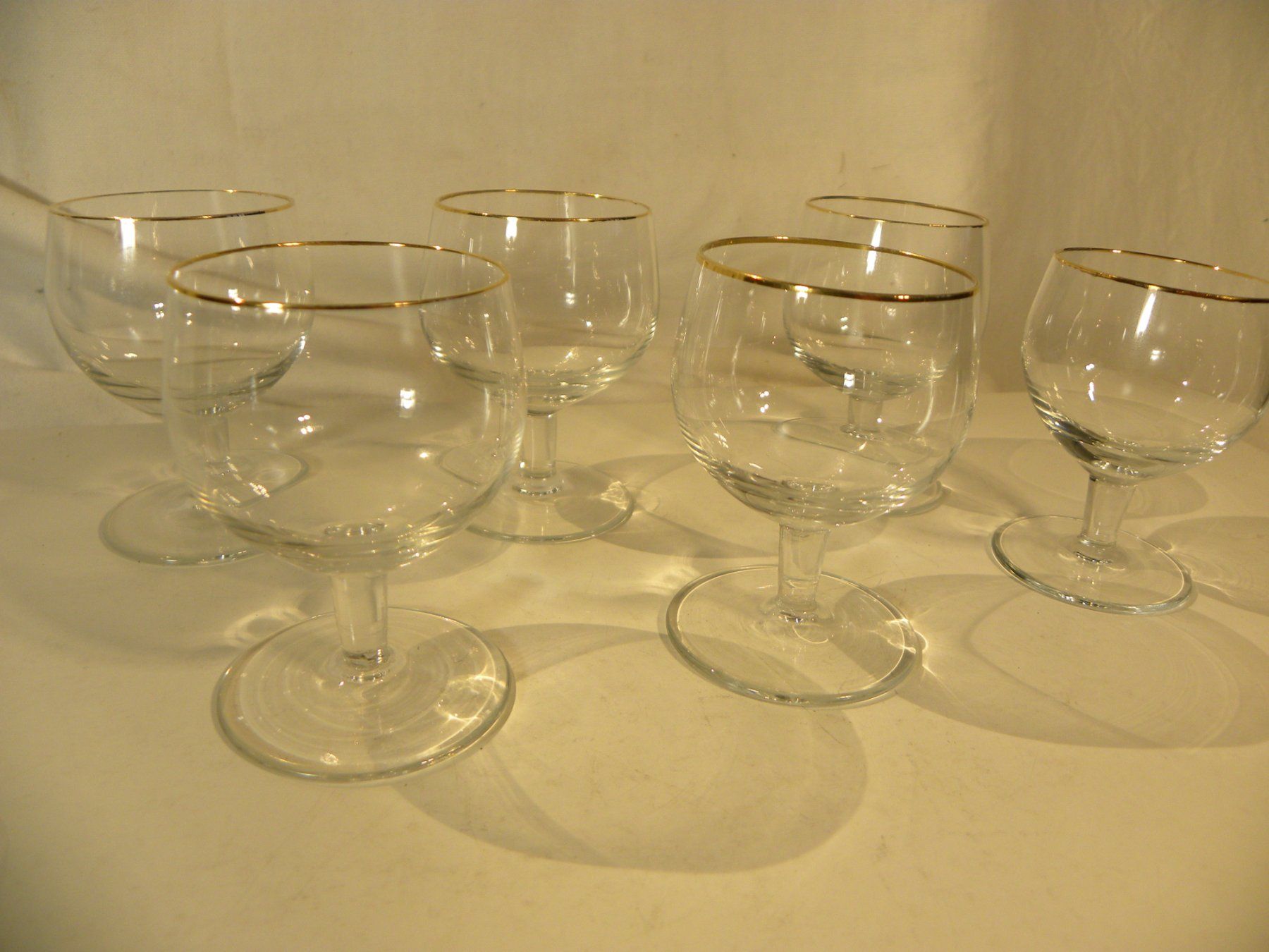 Gläser: 6 alte Schnaps- oder Likörgläser – Gebraucht aus Reinach von Cargill 3