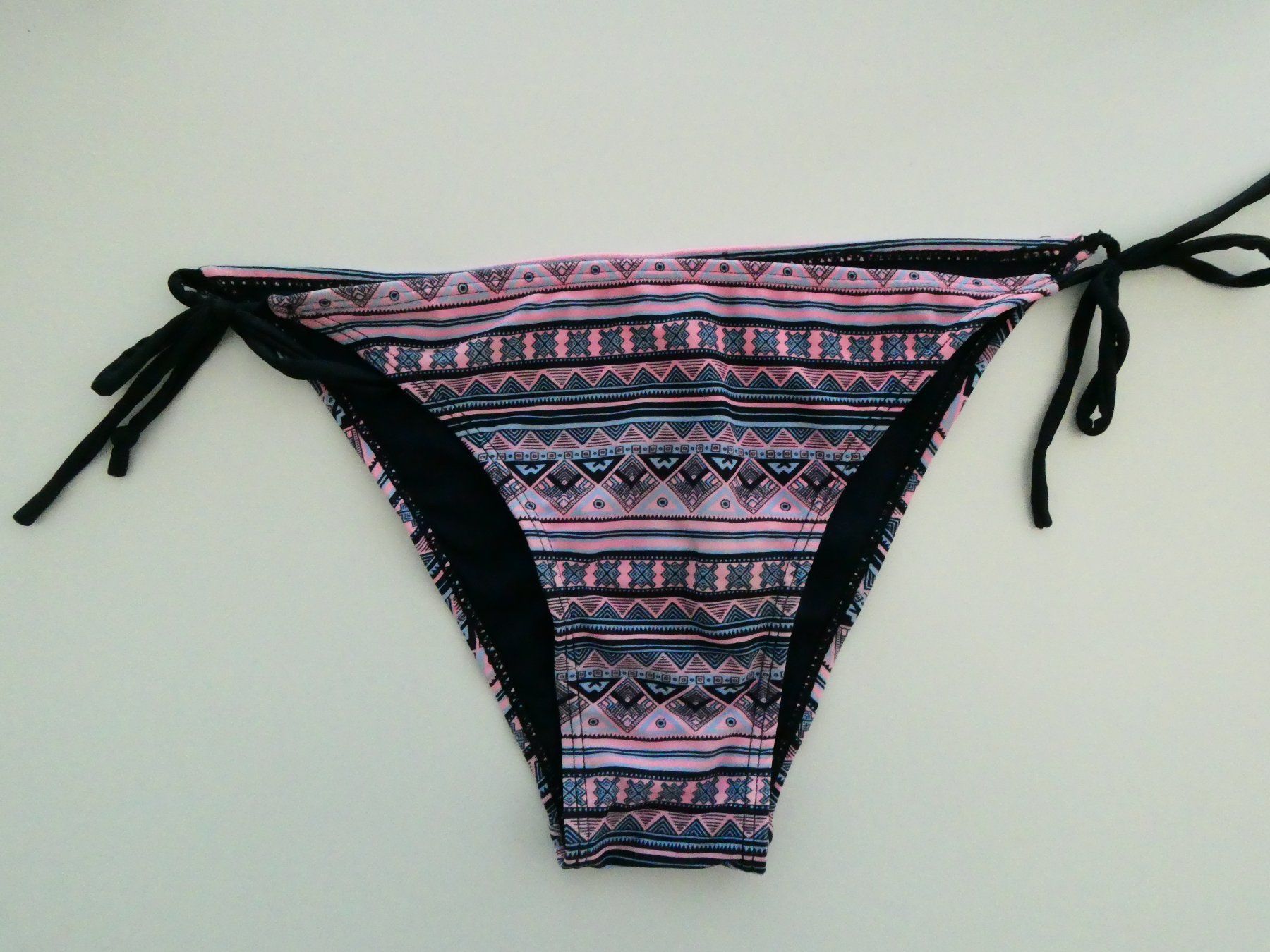 Costumi da bagno & Bikini: Bikini Unterteil gemustert, Grösse 36 – Usato da Zürich venduto da Jo-Ma