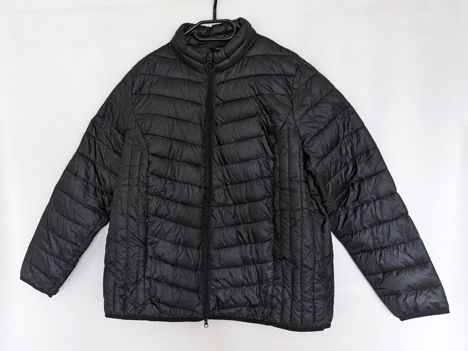 Giacche: leichte Steppjacke XL/48 NEU Schwarz – Nuovo (secondo la descrizione) da Meilen venduto da GypsyCat