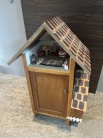 Puppenhaus mit Zubehoer guter Zustand