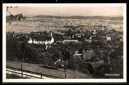 AK Oberbuchsiten, Ortsansicht mit Kirche und Feldern