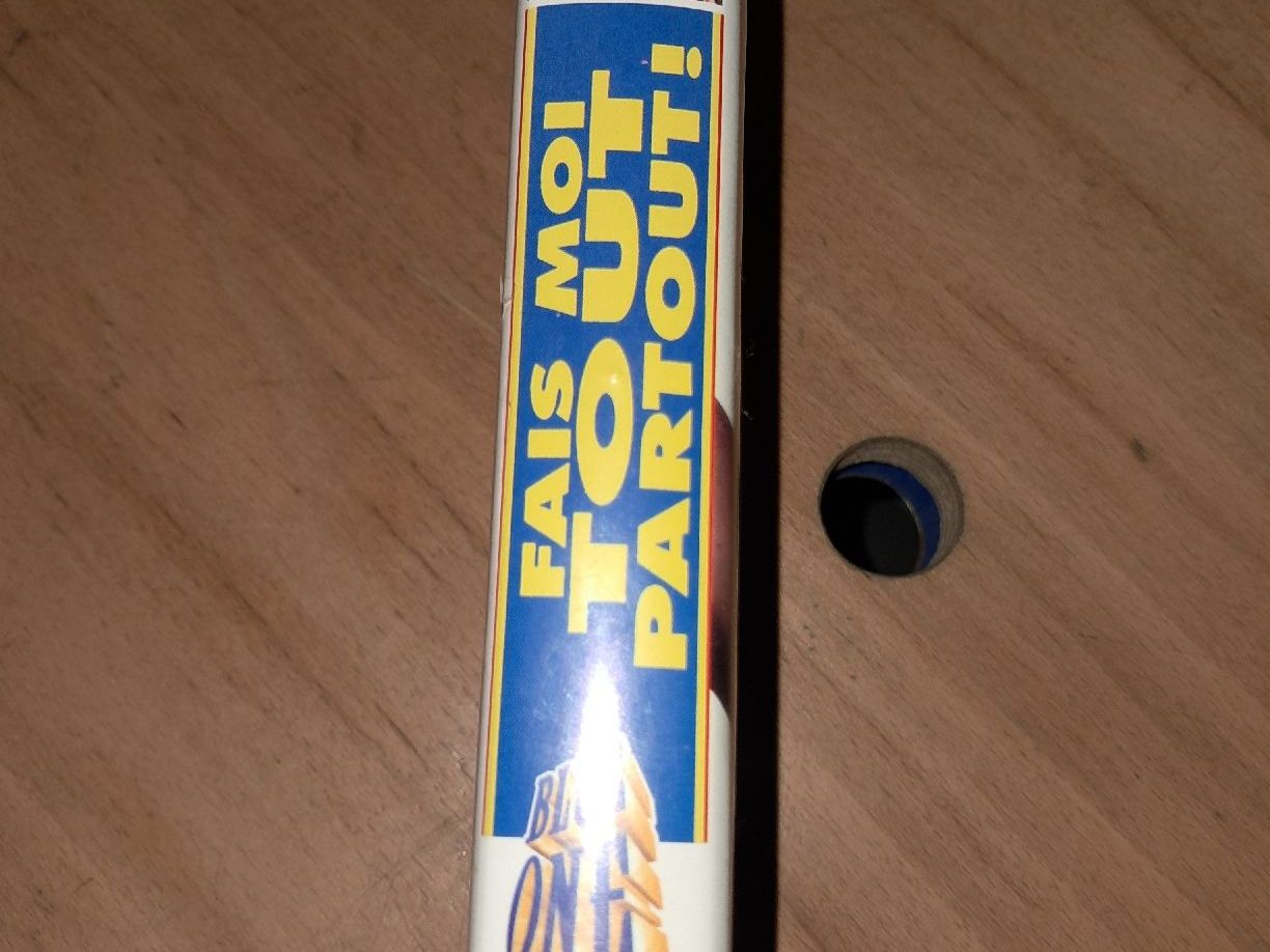 Alle VHS: VHS FAIS MOI TOUT PARTOUT ! X – Gebraucht aus Le locle von juliensaran 1
