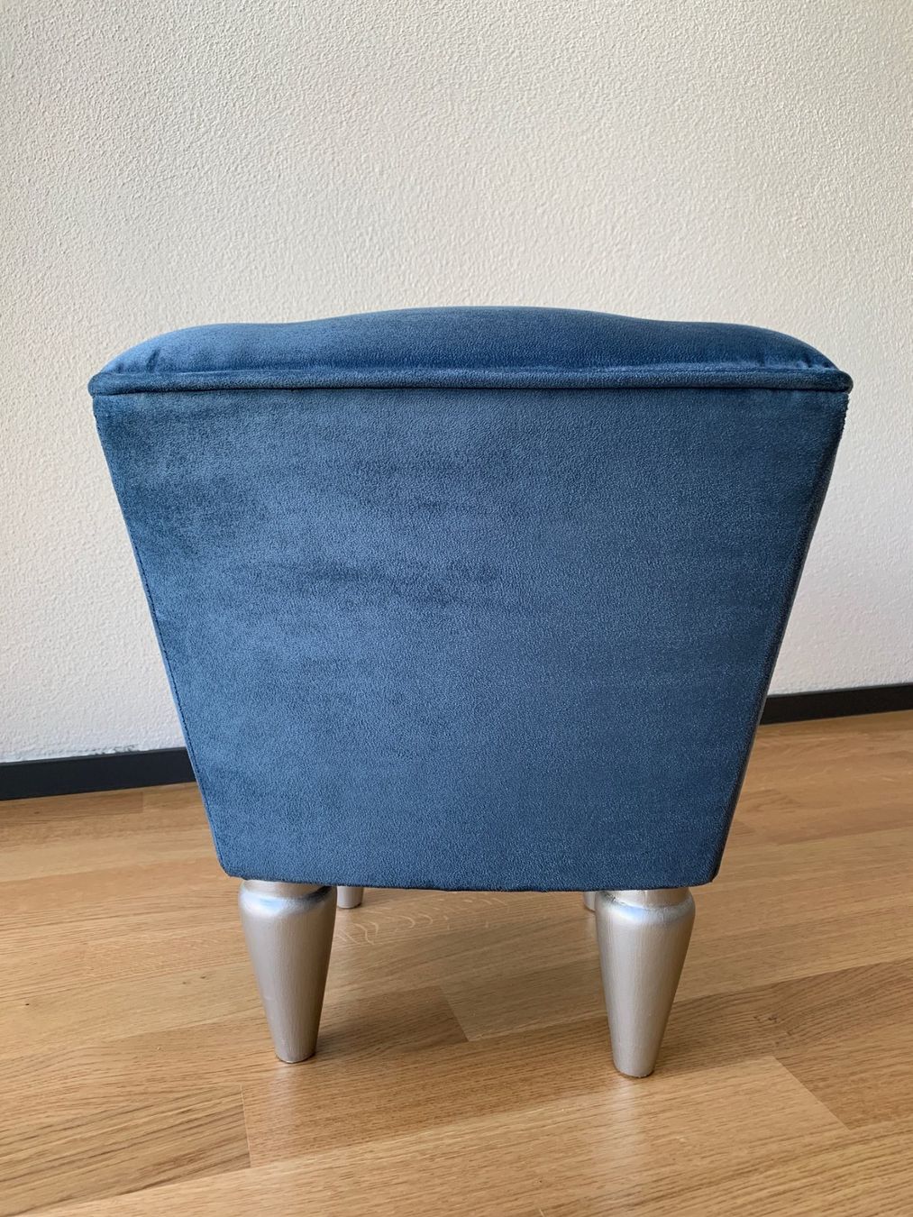 Tabourets: Hocker Alcantara – D'occasion à Uster par stratus99 1