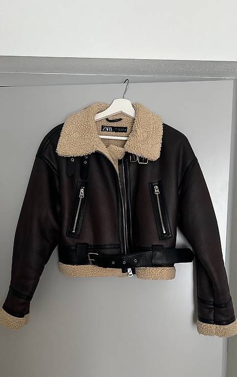 Jacken: Zara Jacke kurz Gr.S – Gebraucht aus Dierikon von san_9tc9