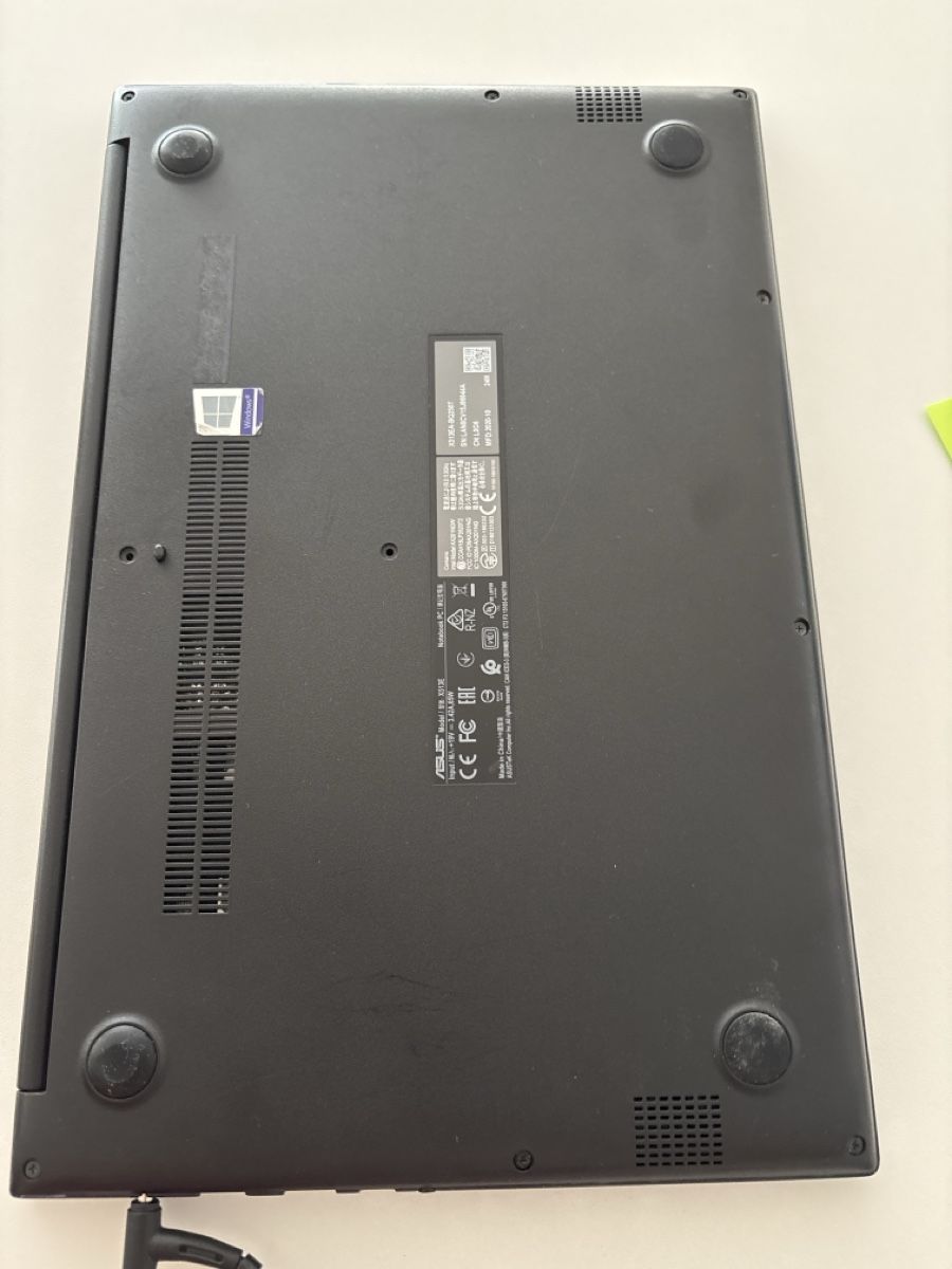 Asus Notebooks: ASUS Vivo Book – Gebraucht aus Muttenz von Stefan8 3