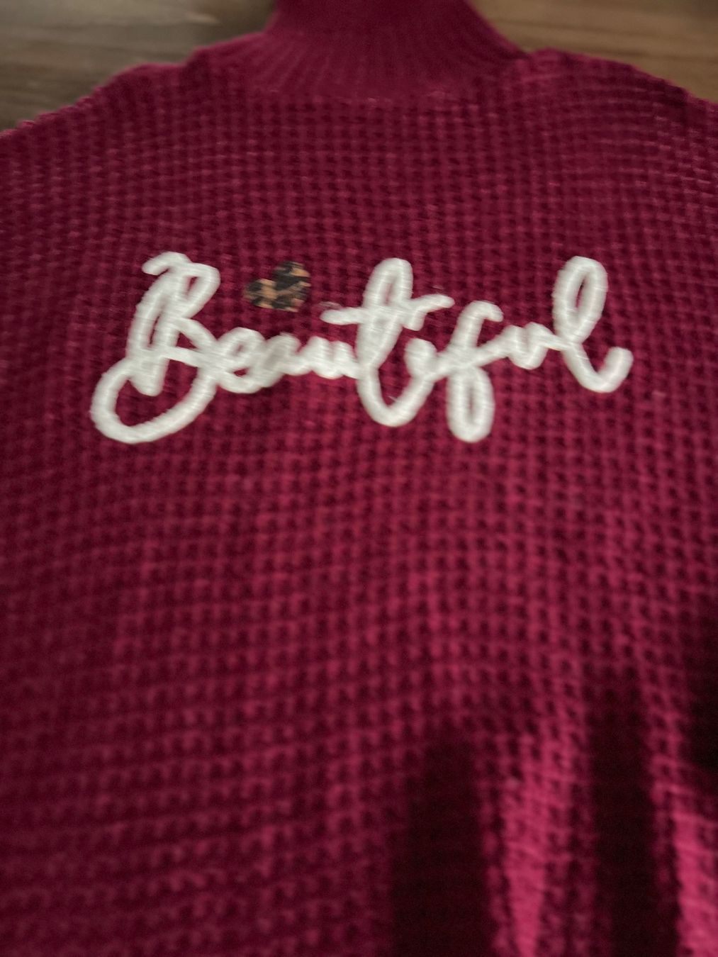 Maglioni & Felpe: Bordeaux-roter Strickpullover mit Rollkragen,Grösse 44/46 – Usato da Ebmatingen venduto da Mistelu 1
