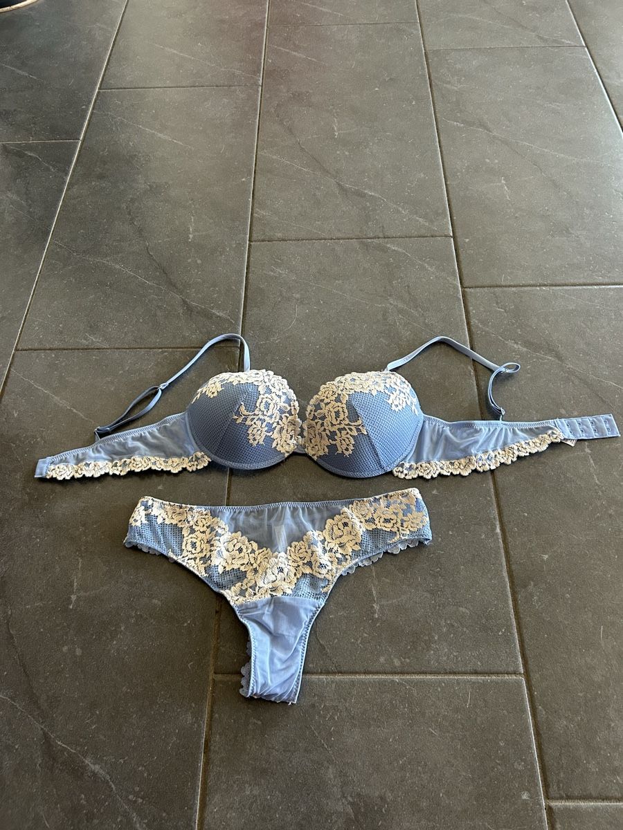 Altra biancheria intima: BH und Slip, von Intimissimi – Usato da Dübendorf venduto da Ecacace